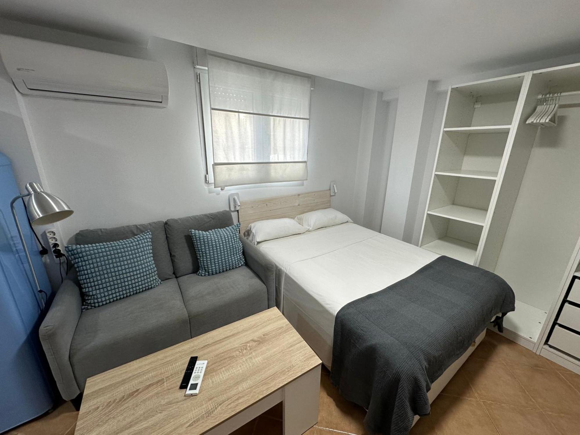 Apartamento Avenida Velazquez Bajo Malaga Luaran gambar