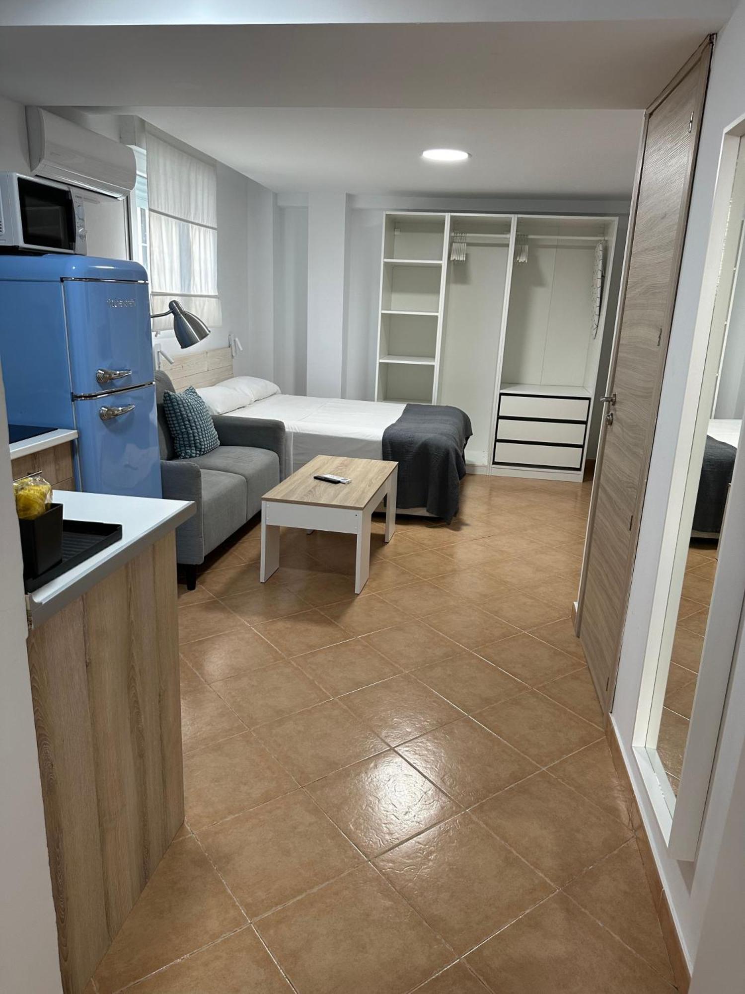Apartamento Avenida Velazquez Bajo Malaga Luaran gambar